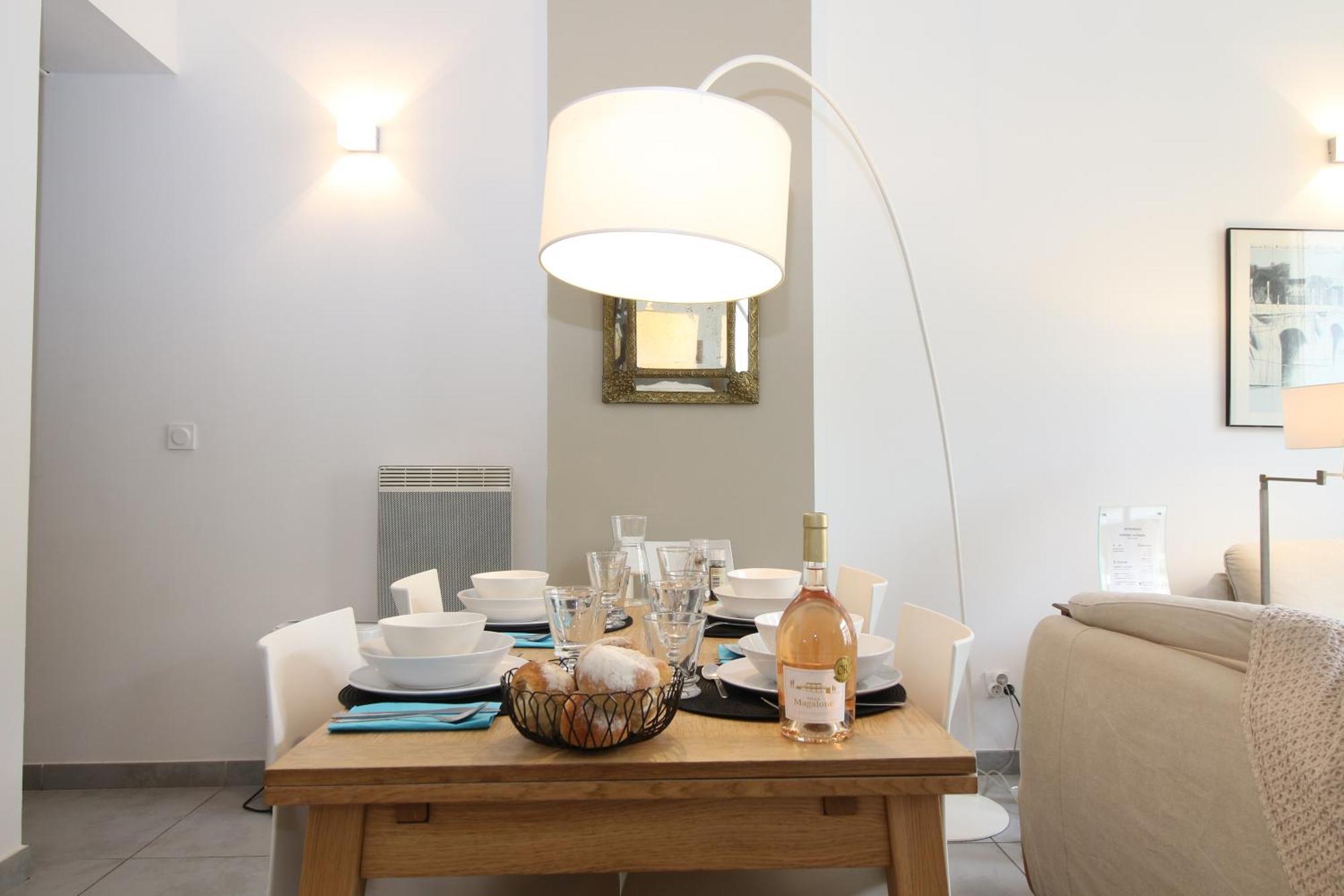 T3 Appartement Hypercentre Proche Commerce- Parking - 2 Chambres Wifi Gratuit Авиньон Екстериор снимка