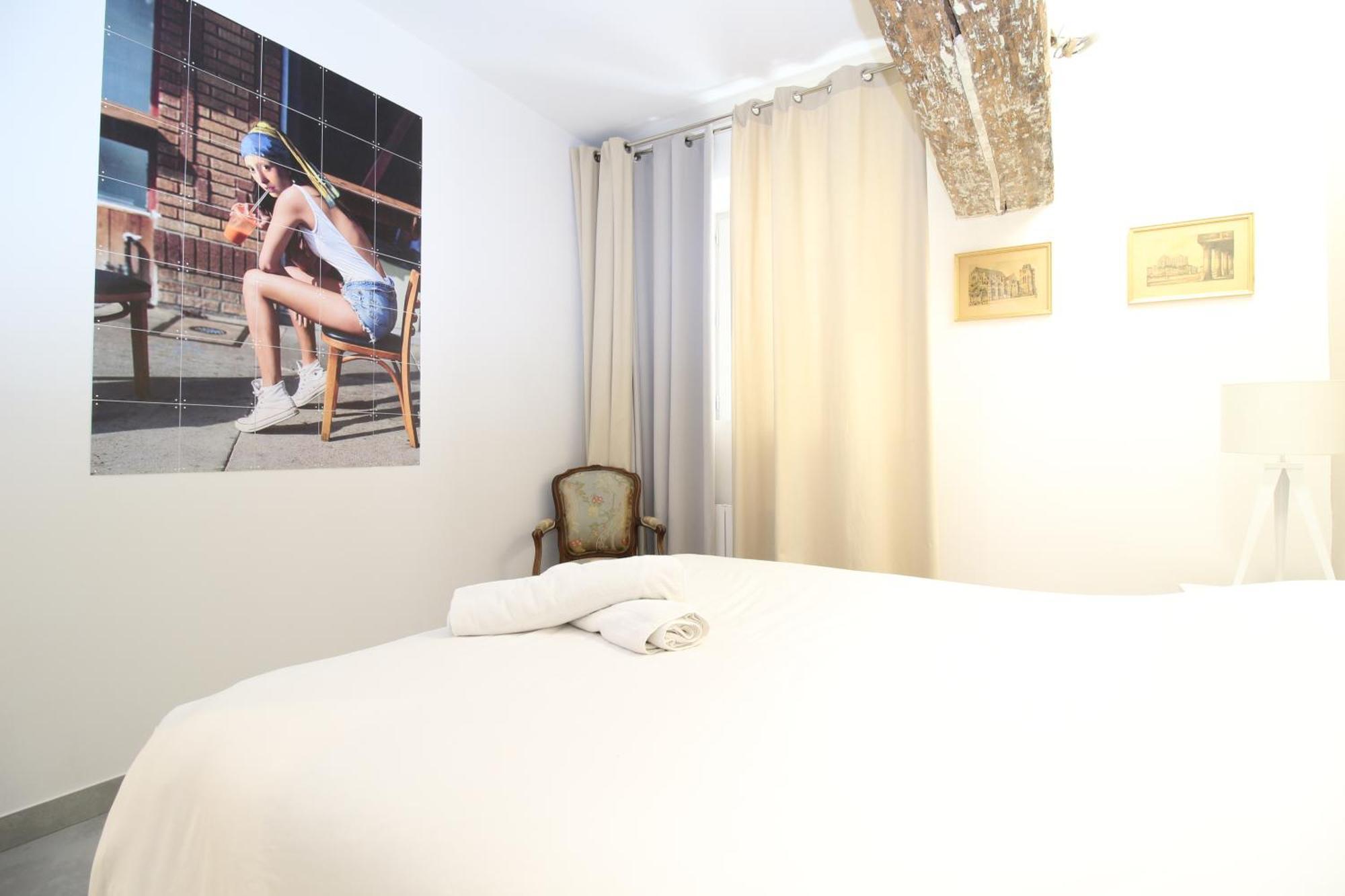 T3 Appartement Hypercentre Proche Commerce- Parking - 2 Chambres Wifi Gratuit Авиньон Екстериор снимка