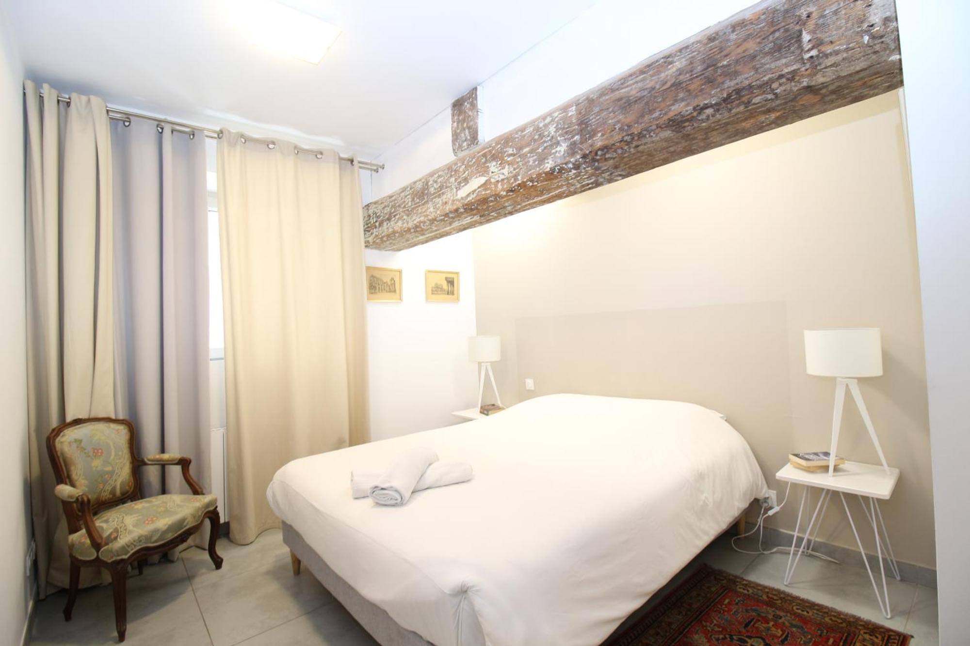 T3 Appartement Hypercentre Proche Commerce- Parking - 2 Chambres Wifi Gratuit Авиньон Екстериор снимка