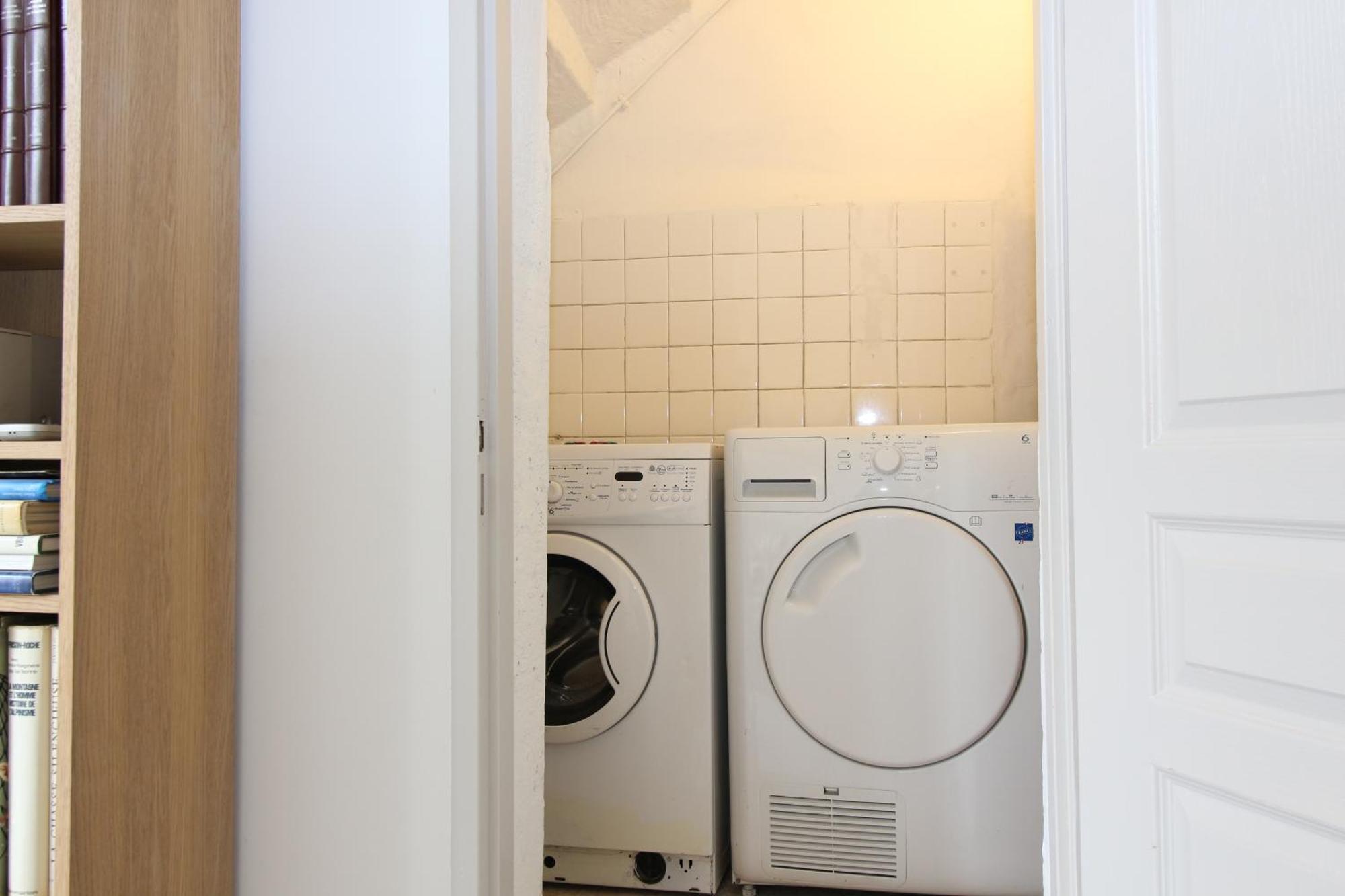 T3 Appartement Hypercentre Proche Commerce- Parking - 2 Chambres Wifi Gratuit Авиньон Екстериор снимка